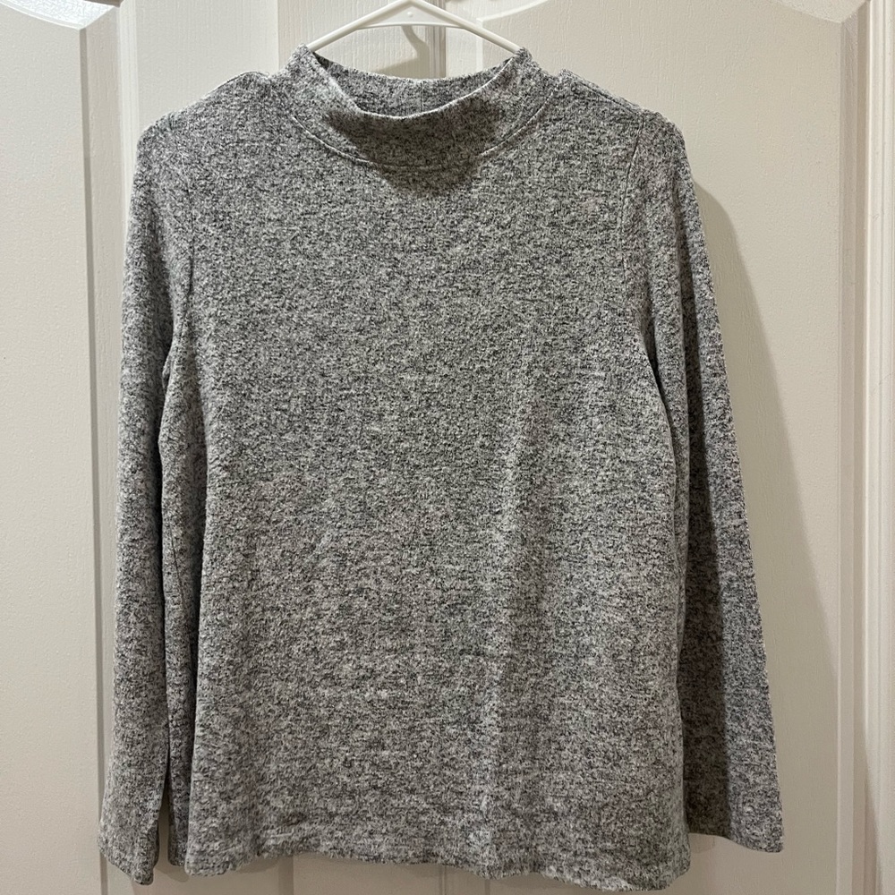 Super comfy gray sweater
